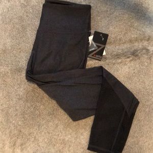 Z By Zella M Leggings NWT